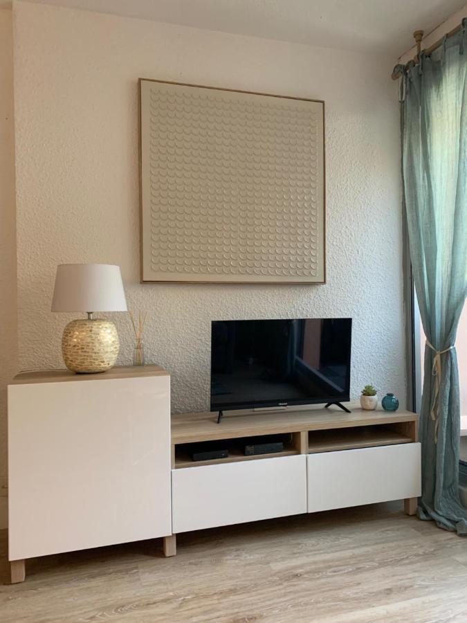 Jade - Appartement Climatise Vue Et Acces Mer Prive لا سين سور مير المظهر الخارجي الصورة