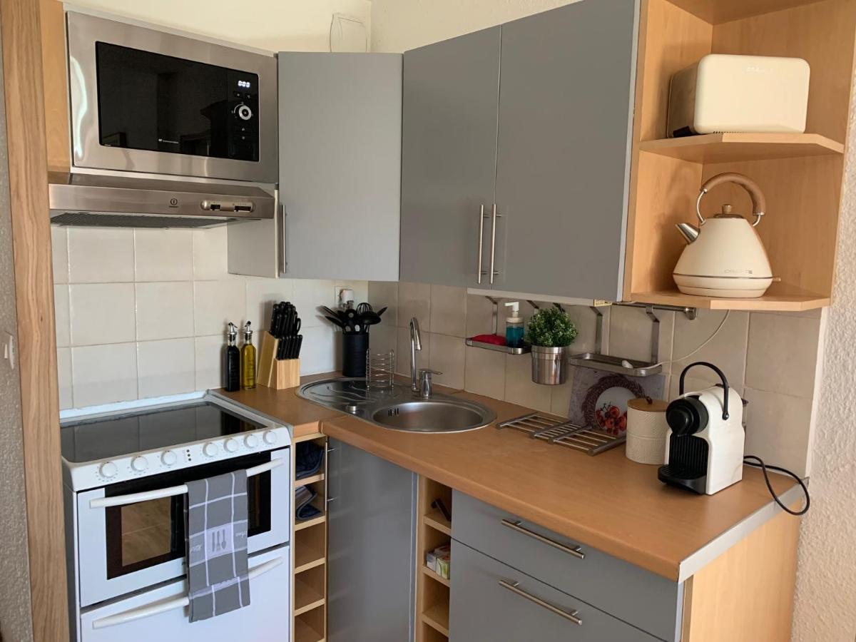 Jade - Appartement Climatise Vue Et Acces Mer Prive لا سين سور مير المظهر الخارجي الصورة